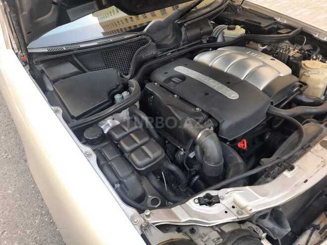 Mercedes E 220 2001, 347,000 km - 2.2 l - Bakı