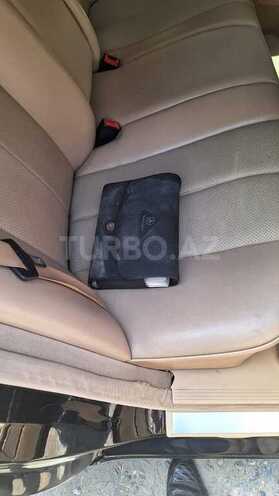 Mercedes E 240 2001, 408,214 km - 2.4 l - Sabirabad