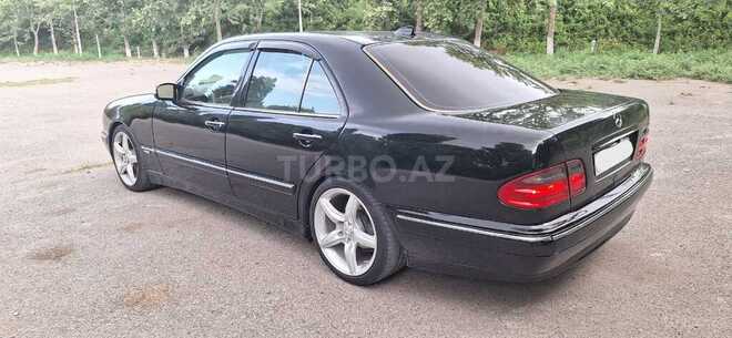 Mercedes E 240 2001, 408,214 km - 2.4 l - Sabirabad