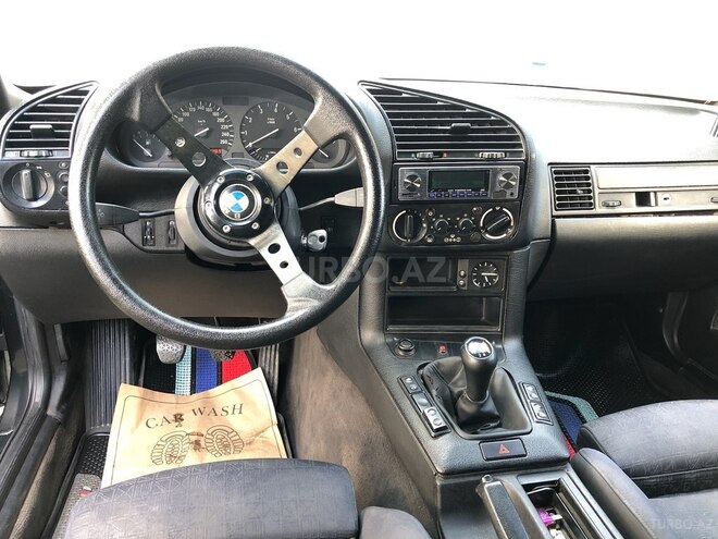 BMW 320 1991, 290,000 km - 2.0 l - Bakı