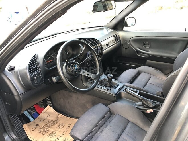 BMW 320 1991, 290,000 km - 2.0 l - Bakı