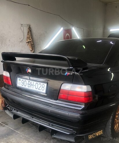 BMW 318 1996, 442,017 km - 1.8 l - Zaqatala