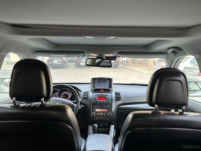 Kia Sorento 2011, 176,000 km - 2.0 l - Bakı