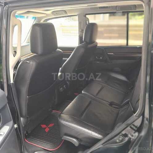 Mitsubishi Pajero 2008, 217,000 km - 3.0 l - Bakı