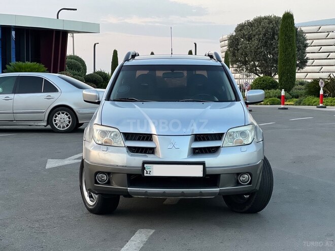 Mitsubishi Outlander 2006, 270,000 km - 2.4 l - Bakı