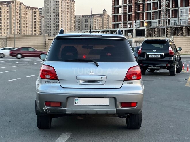 Mitsubishi Outlander 2006, 270,000 km - 2.4 l - Bakı
