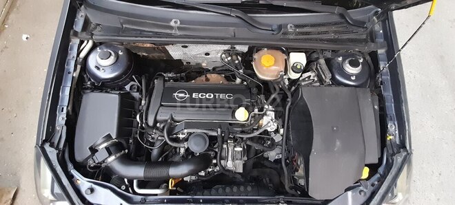 Opel Vectra 2008, 300,000 km - 2.2 l - Bakı