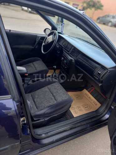 Opel Vectra 1998, 365,245 km - 1.6 л - Qazax