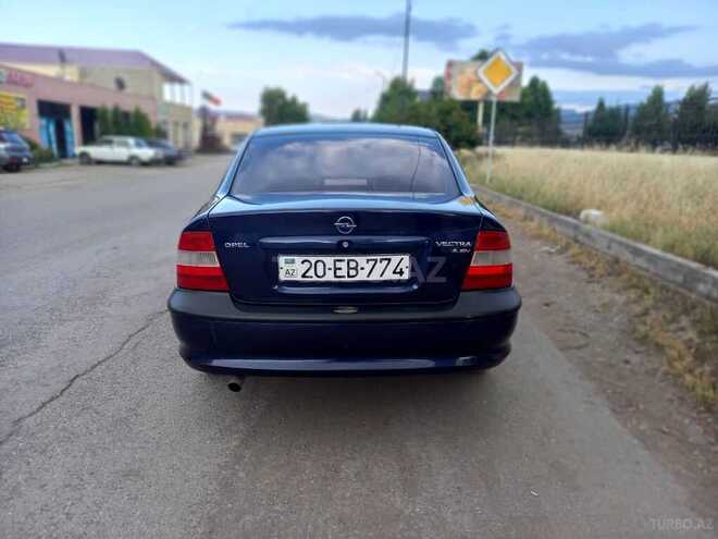 Opel Vectra 1998, 365,245 km - 1.6 л - Qazax