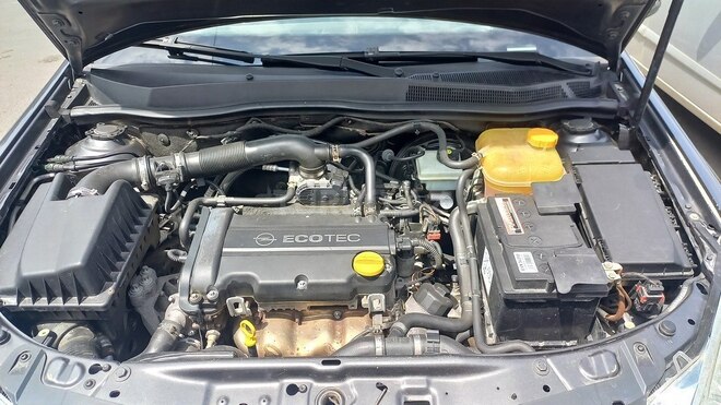 Opel Astra 2009, 157,000 km - 1.4 л - Bakı