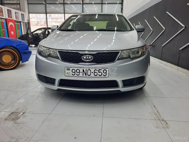 Kia Cerato 2011, 386,243 km - 2.0 л - Bakı