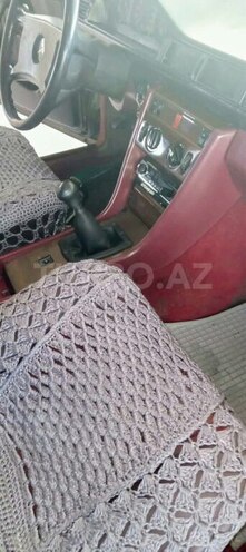 Mercedes E 200 1987, 374,247 km - 2.0 л - Sabirabad