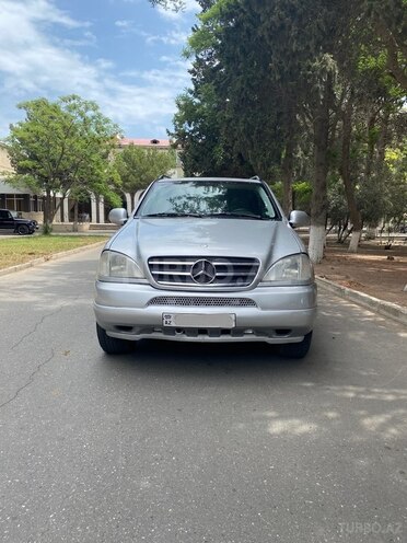 Mercedes ML 320 2001, 258,000 km - 3.2 l - Sumqayıt