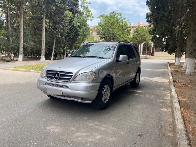 Mercedes ML 320 2001, 258,000 km - 3.2 l - Sumqayıt