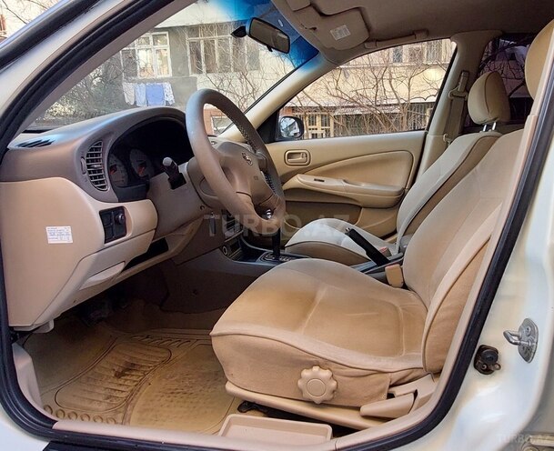 Nissan Sunny 2007, 192,650 km - 1.6 л - Bakı