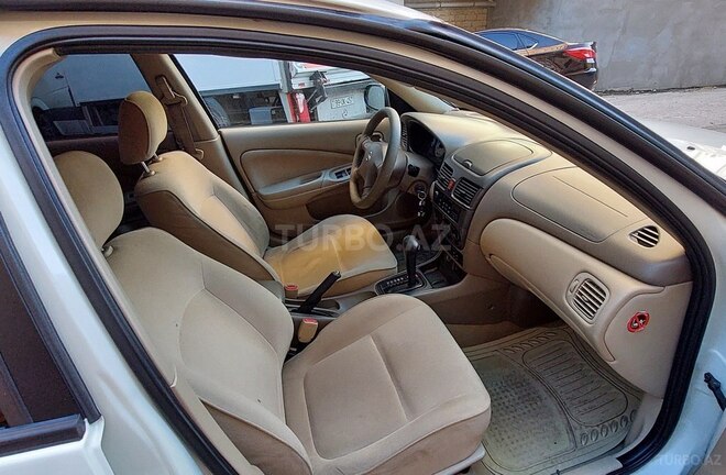 Nissan Sunny 2007, 192,650 km - 1.6 л - Bakı