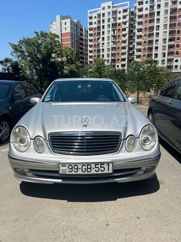Mercedes E 240 2003, 291,000 km - 2.6 l - Bakı
