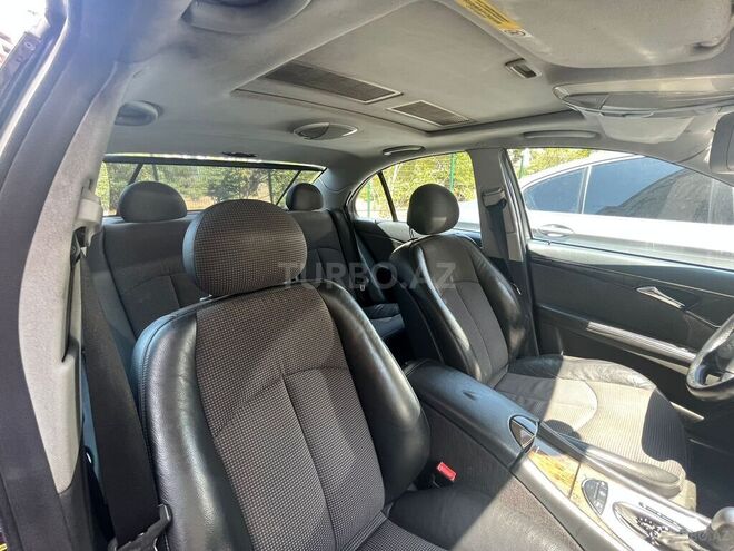 Mercedes E 240 2003, 291,000 km - 2.6 l - Bakı