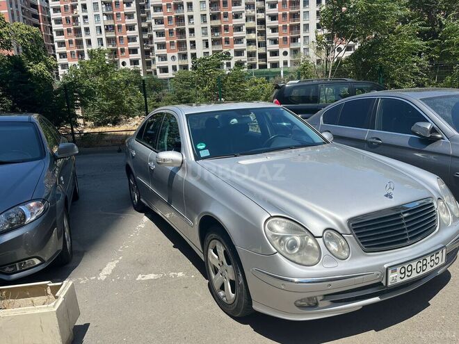 Mercedes E 240 2003, 291,000 km - 2.6 l - Bakı