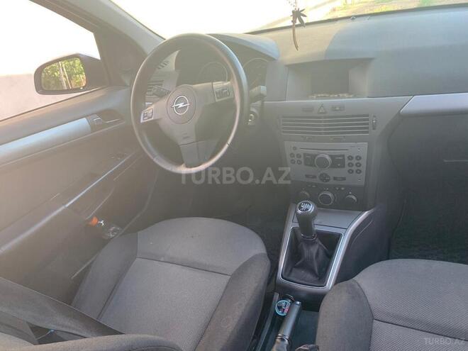 Opel Astra 2005, 220,000 km - 1.4 l - Bakı