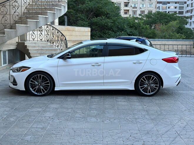 Hyundai Elantra 2017, 65,000 km - 1.6 l - Bakı