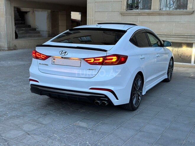 Hyundai Elantra 2017, 65,000 km - 1.6 l - Bakı
