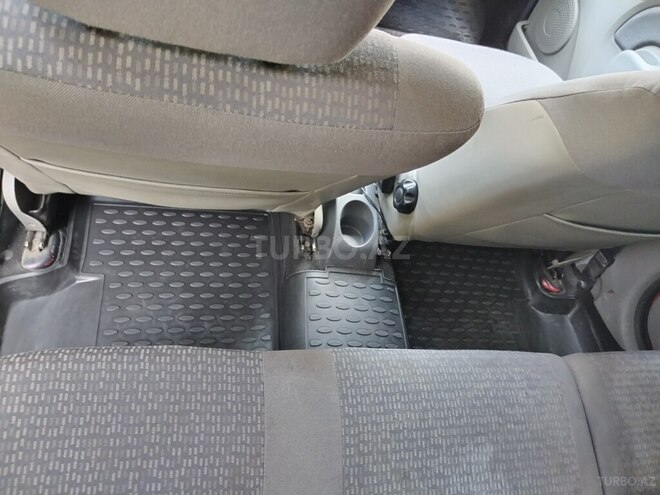 Dacia Logan 2008, 320,000 km - 1.5 l - Bakı