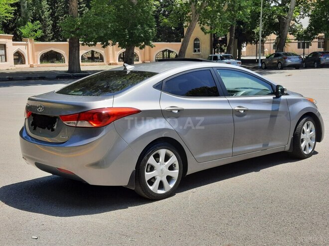 Hyundai Elantra 2012, 107,000 km - 1.8 л - Mingəçevir