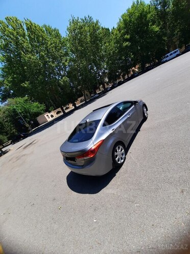 Hyundai Elantra 2012, 107,000 km - 1.8 л - Mingəçevir
