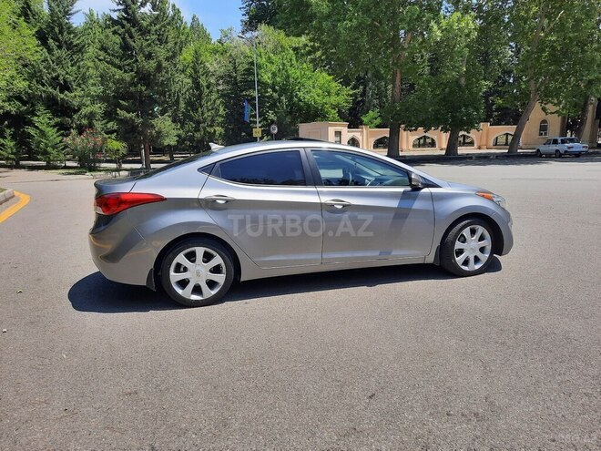 Hyundai Elantra 2012, 107,000 km - 1.8 л - Mingəçevir
