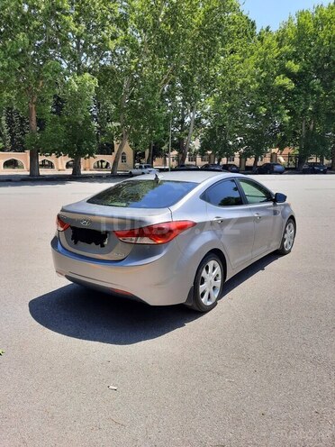 Hyundai Elantra 2012, 107,000 km - 1.8 л - Mingəçevir