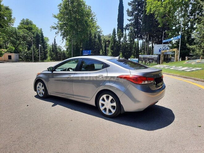 Hyundai Elantra 2012, 107,000 km - 1.8 л - Mingəçevir
