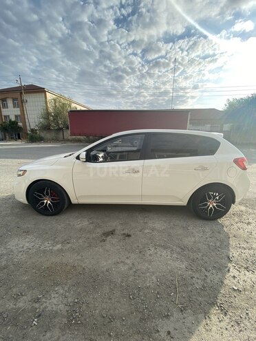 Kia Cerato 2011, 139,617 km - 1.6 л - Bakı
