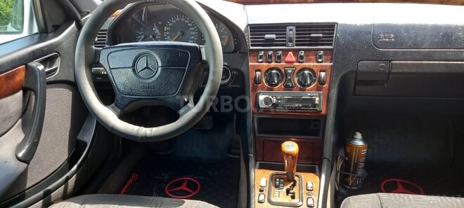 Mercedes C 240 1998, 295,000 km - 2.4 л - Xaçmaz