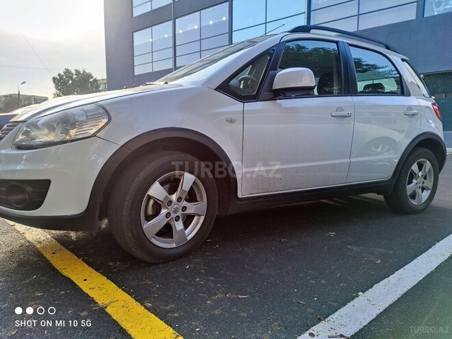 Suzuki SX4 2012, 135,000 km - 1.6 l - Bakı