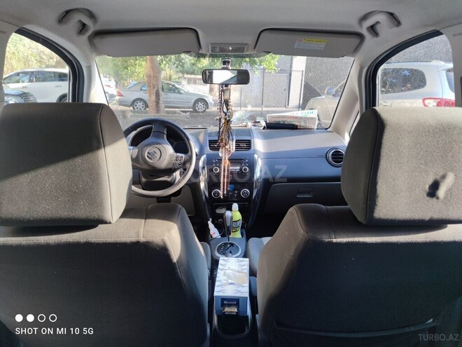 Suzuki SX4 2012, 135,000 km - 1.6 l - Bakı
