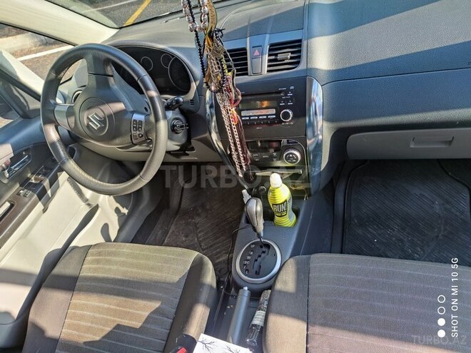 Suzuki SX4 2012, 135,000 km - 1.6 l - Bakı