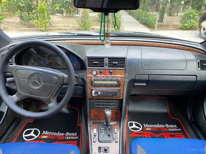 Mercedes C 230 1997, 365,980 km - 2.3 l - Bakı