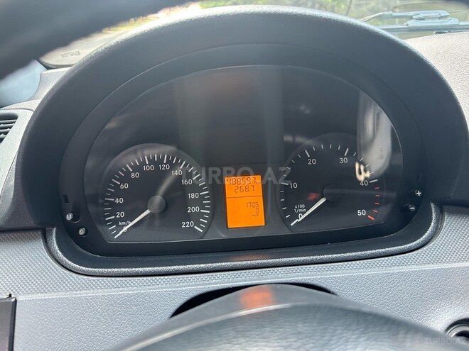 Mercedes Vito 2009, 488,000 km - 2.2 l - Bakı