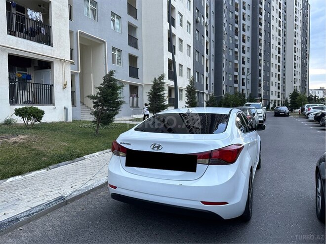 Hyundai Elantra 2015, 106,564 km - 2.0 l - Ağcabədi