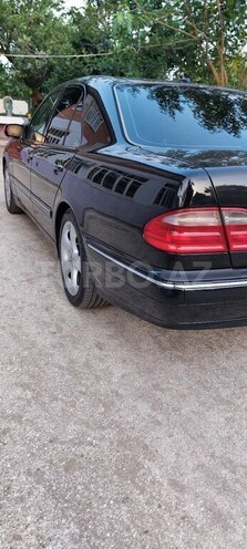 Mercedes E 200 2001, 331,193 km - 2.0 l - Bakı