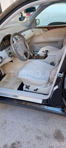 Mercedes E 200 2001, 331,193 km - 2.0 l - Bakı