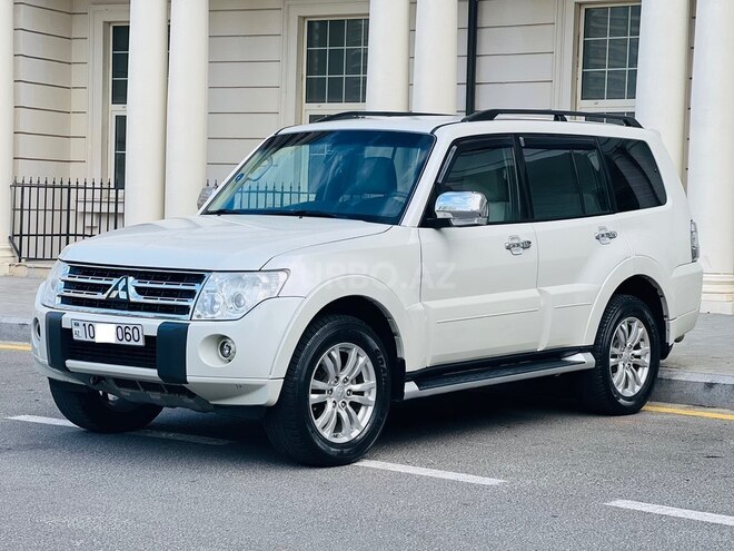 Mitsubishi Pajero 2011, 175,150 km - 3.5 l - Bakı