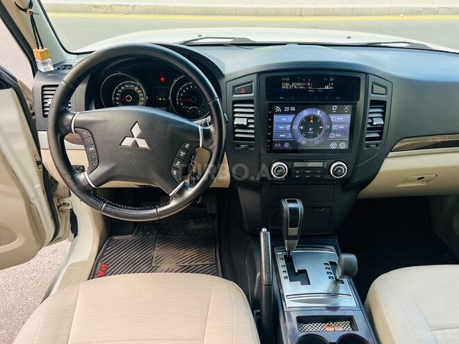 Mitsubishi Pajero 2011, 175,150 km - 3.5 l - Bakı