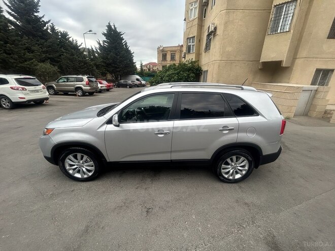 Kia Sorento 2011, 230,000 km - 2.0 л - Bakı