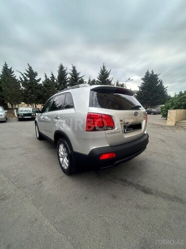 Kia Sorento 2011, 230,000 km - 2.0 л - Bakı