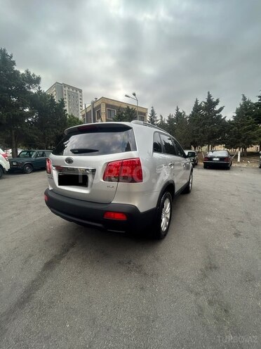 Kia Sorento 2011, 230,000 km - 2.0 л - Bakı