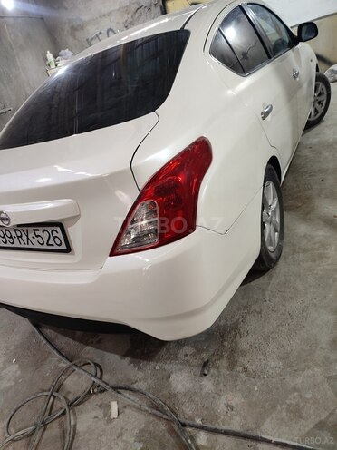 Nissan Sunny 2013, 440,354 km - 1.5 л - Bakı