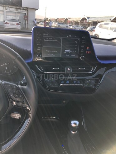 Toyota C-HR 2019, 29,000 km - 2.0 l - Bakı