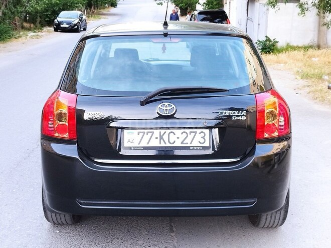 Toyota Corolla 2005, 225,000 km - 1.4 l - Bakı